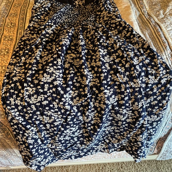 GAP Dress. - Picture 7 of 7